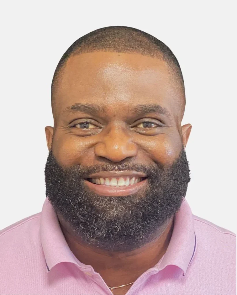 Dr. Ayodele Akinola's portrait after Invisalign