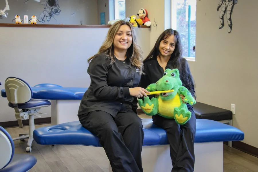 How to Prepare Your Kids for Their First Dental Visit in Reno blog image